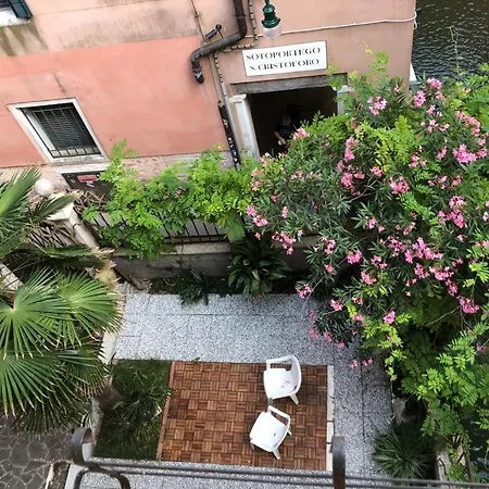 Ca Fenice Guest house